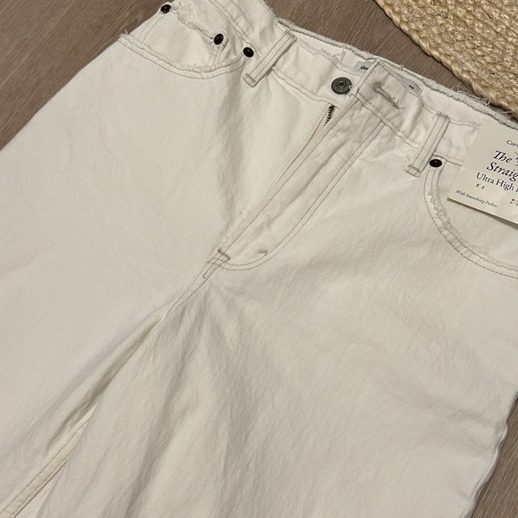 Abercrombie Jeans - Picture 2 of 6